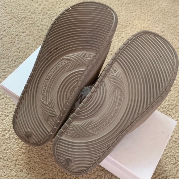 Slides - Picture 2 of 3